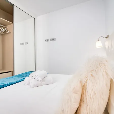 Sun&beach En Canteras Apartment
